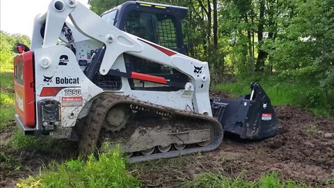 Illinois food plot prep, Bobcat CTL T650 skid steer Grading low spots for food plot, Land management