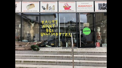 "Kauft nicht bei Ungeimpften" - Besuch beim Mahafaly in Heringsdorf