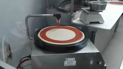 Costco pizza sauce turntable
