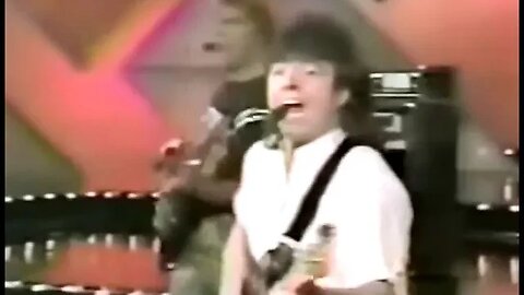 The Outfield - Bangin' On My Heart - 1987 - Mexican TV Special - 720p