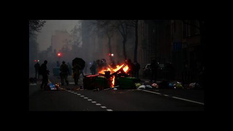 Protest against COVID-19 restrictions turns violent in Brussels