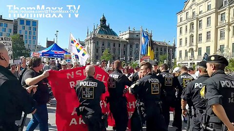 Von Olaf Scholz-Demo zum "Antifa-Kinderkreuzzug" am AfD-Stand Demo - Hopping München 18.8.23