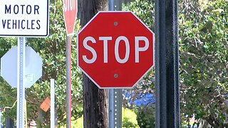 New smaller stop signs confusing some New Port Richey drivers