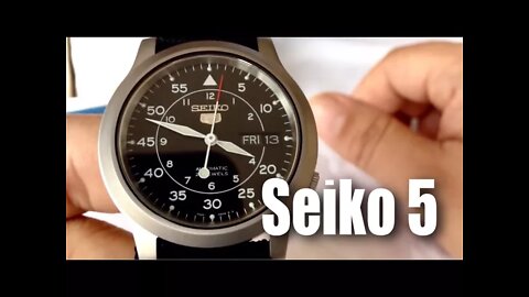 Seiko Men's SNK809 "Seiko 5" Automatic Watch with Black Canvas Strap Review