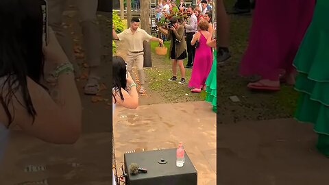 CERIMÔNIA DE CASAMENTO É CHATO? #festadecasamento #casamento #noiva #funny #shorts #madrinhas