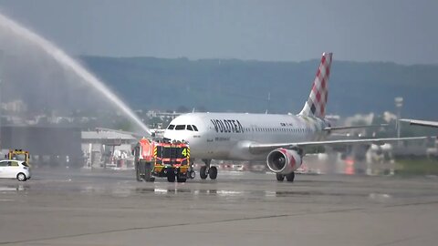 ✈️🔥Volotea FIRST landing and WATER SALUTE at Suttgart Airport Planespotting at STR🌊✈️