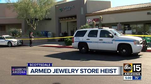 Two armed suspects rob jewelry store in Scottsdale