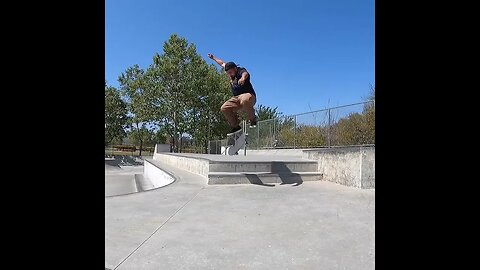 Nollie flip and kickflip two step #shorts #skateboarding #kickflip #poser #nollie