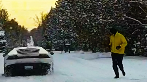 Jogger shocked after spotting Lamborghini on road following snow storm