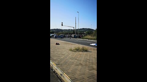 SOUTH AFRICA - Durban - Taxi ploughs into Durban schoolgirls (Videos) (Jn2)