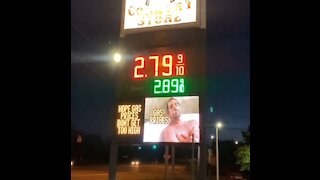 This Gas Station Has a SAVAGE Message for Joe Biden