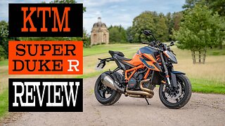 KTM Super Duke R 1290 with Akrapovič Exhaust! A 180 BHP Hyper Naked V-Twin Mental Motorcycle Review!