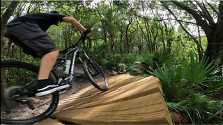 Orlando Mountain Bike Park at Lake Druid Park | Single track and Pump track | North Trail @ 5:39