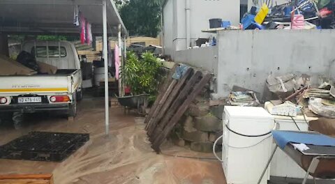 SOUTH AFRICA - Durban - 4th Street, Hillary washed away (Video) (fCH)