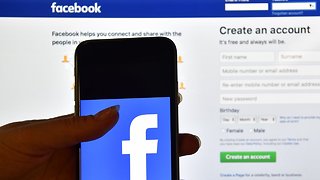 Facebook Sets Up 'War Room' To Avoid Another Election Scandal
