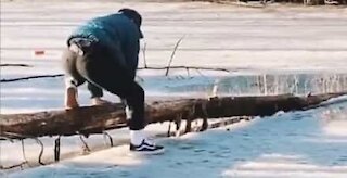 Nunca subestime um lago congelado!