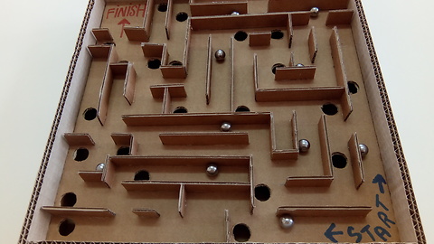 AMAZING Board Game Marble Labyrinth Cardboard DIY HOW TO