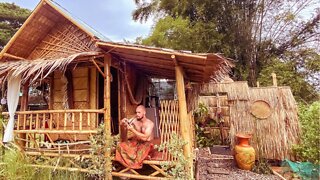 Living in A BAMBOO HUT & Growing Our Own Food In Rural THAILAND 🇹🇭🙏☺️