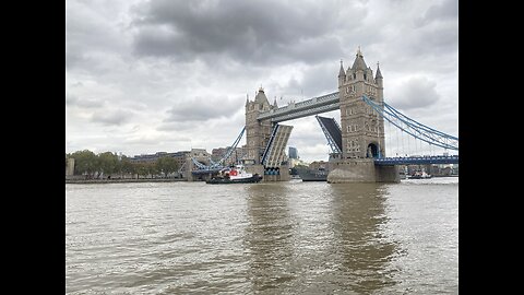 Tower Bridge opening scenes| Amazing view