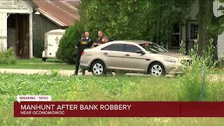 Residents asked to shelter in place in Oconomowoc as police search for armed bank robbery suspect