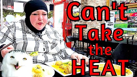 Food and Travel Vlogger Foodie Beauty Can't Take the HEAT!