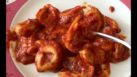 Cheese Tortellini in Tomato Sauce MRE Entree by Ameriqual (Meal Ready to Eat)