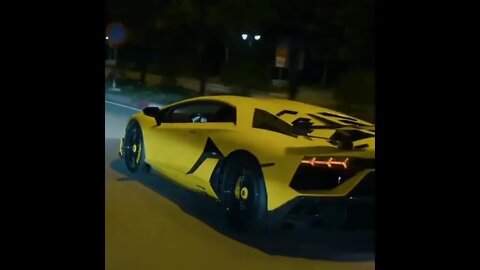 Lamborghini car's raiding laver ❤️