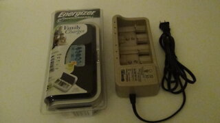 Harbour Freight Thunderbolt Magnum Charger vs Energizer Rapid Family Charger