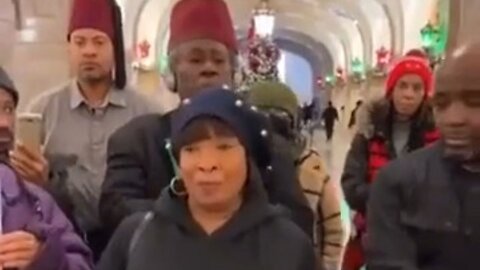 Pissed Off Black Chicago Residents Threaten To Turn The City Red Because Of Illegal Immigration