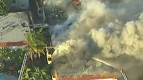 Fire engulfs Southern California apartment building