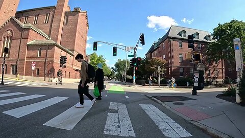 Cambridge Harvard 4K Bike Ride Leaving Harvard Square to Mass Ave to get to #boston #massachusetts