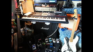 1 Man Band featuring the TRIO PLUS creator pedal by Digitech