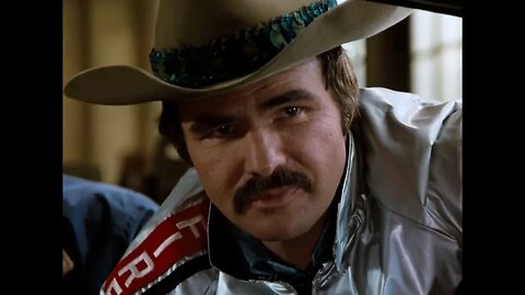 Hooper - Burt Reynolds - 1978 - Sonny & Ski Try The Trans Am Out For The First Time - HD