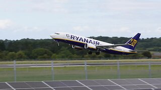 Bristol Airport take offs and landings