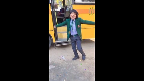 Dumaku Dumaku song dance by a school boy