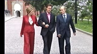 2003 PAUL McCARTNEY GOES TO RUSSIA: Leader of Free World