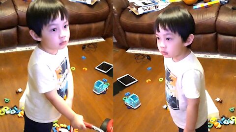 The Child's Adorable Expression When He First Heard The Number counting Program On TV