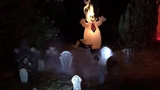 Home goes all out for extremely detailed Halloween decorations