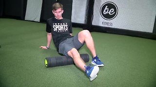 Using a foam roller to avoid sports injuries