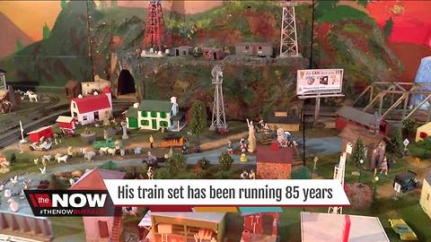 West Seneca man has his childhood train set