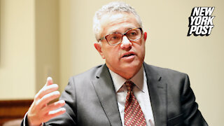 Jeffrey Toobin back on CNN after scandal, admits it was 'moronic'