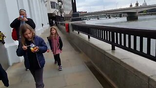 River Thames walk to London Bridge speedlapse 16th May 2023