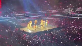 221114 BlackPink Born Pink - Ddu-Du Ddu-Du - Newark Day 1