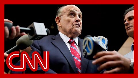 Watch Giuliani arrive at Fulton County jail to surrender