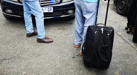 SOUTH AFRICA - Johannesburg. Prisoners escape from court (cell images and videos) (PMm)