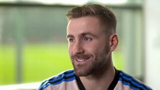 'Lisandro Martinez has got EVERYTHING! Questions over his height was NONSENSE' | Luke Shaw Interview