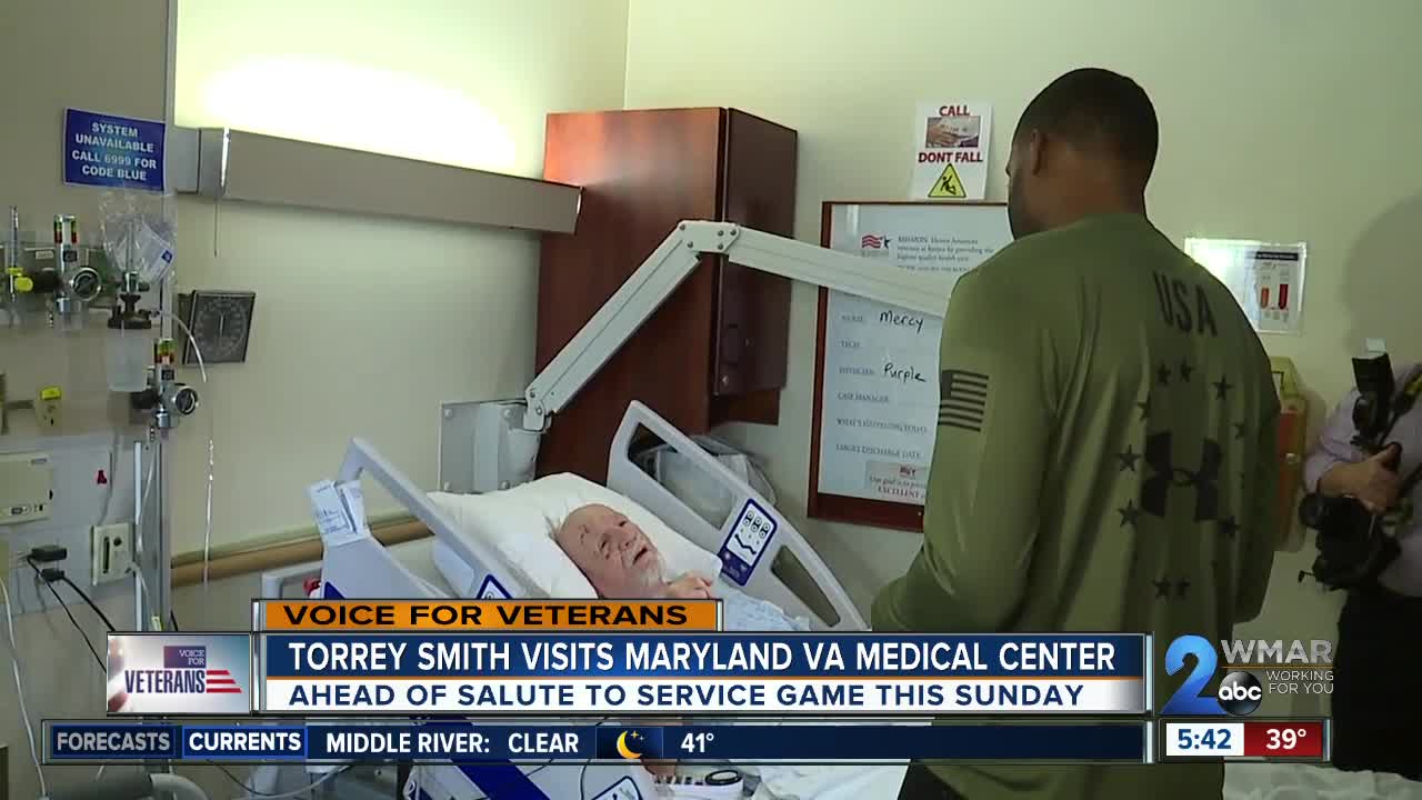 Torrey Smith visits Maryland VA Medical Center