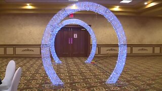 Parma High School students attend unofficial prom hosted by parents