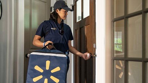 The Hustle Rundown: Walmart Goes For In-Home Delivery; Space Awaits