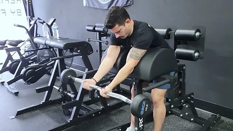 GHD Barbell Preacher Curls